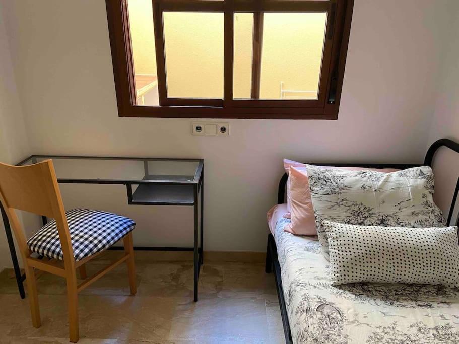 Atico Santa Lucia Terraza Y Parking Gratuitos Διαμέρισμα Alcalá de Guadaira Εξωτερικό φωτογραφία