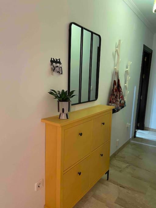 Atico Santa Lucia Terraza Y Parking Gratuitos Διαμέρισμα Alcalá de Guadaira Εξωτερικό φωτογραφία